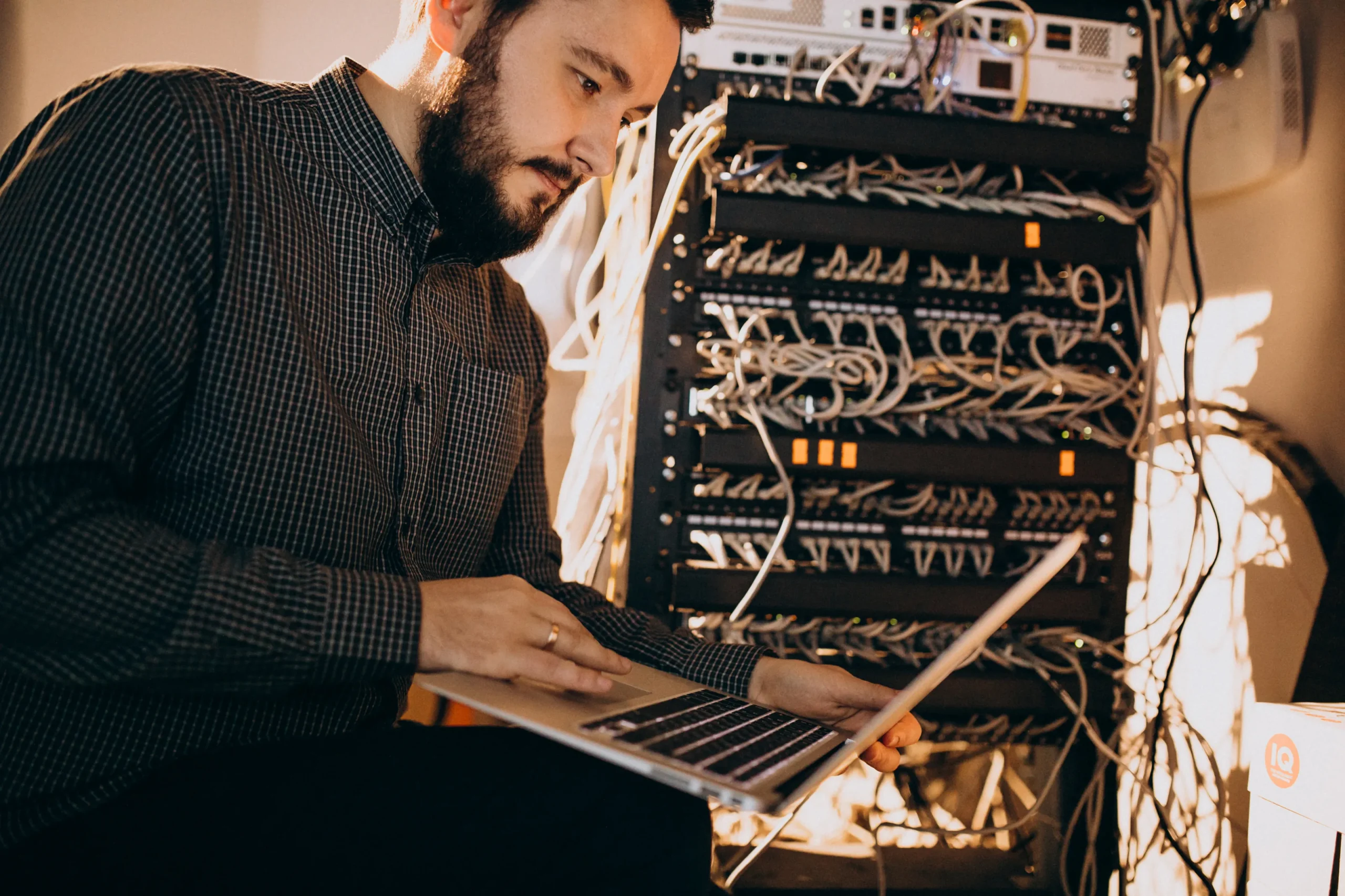 Baie informatique vale electricite